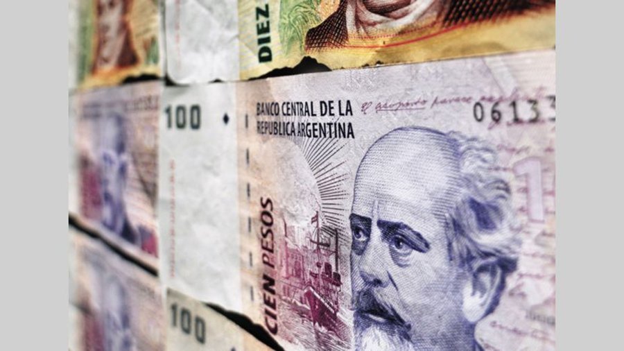 FOTO ARCHIVO BONOS. Este a&ntilde;o se pagar&aacute;n 34 millones de U$S de intereses.