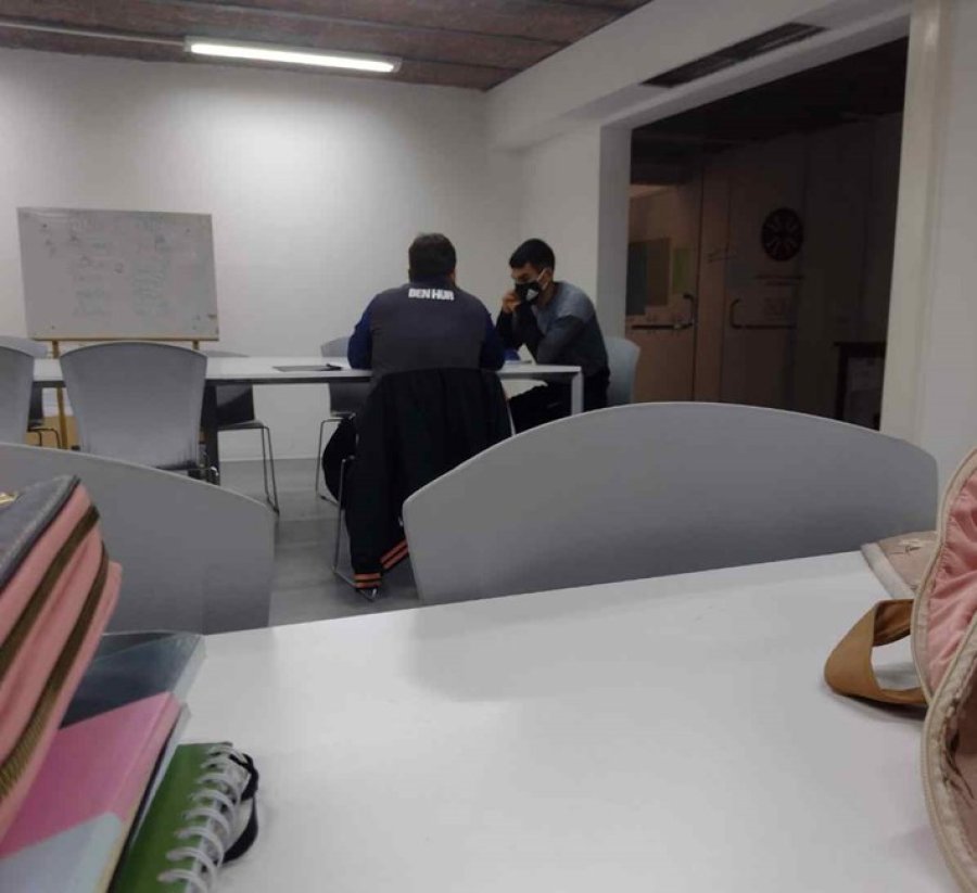 FOTO CP// SEGUILA!// Durante el mes pasado, tras rendir los correspondientes ex&aacute;menes 12 j&oacute;venes concluyeron el secundario.