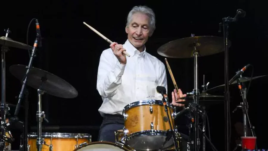 IMAGEN INTERNET. CHARLIE WATTS.  Dej&oacute; de existir a los 80 a&ntilde;os de edad.