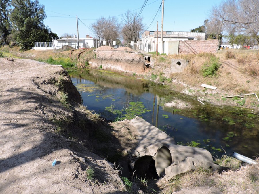 FOTO PRENSA CONCEJO// CANAL NORTE//Se requiere urgentemente se retomen las obras de readecuaci&oacute;n. PARALIZADOS// As&iacute; se encuentran los trabajos sobre la traza del Canal Norte.