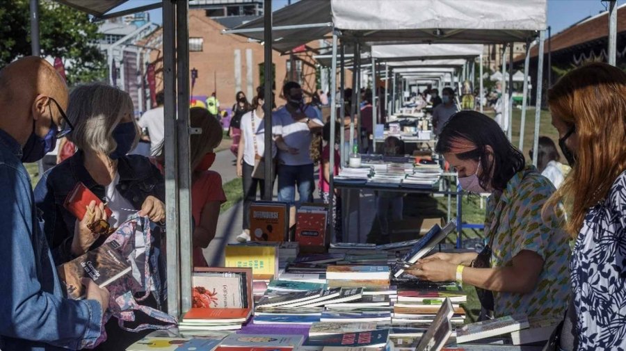 FOTO INTERNET FELBA. Feria de Editoriales y Librer&iacute;as de Buenos Aires.