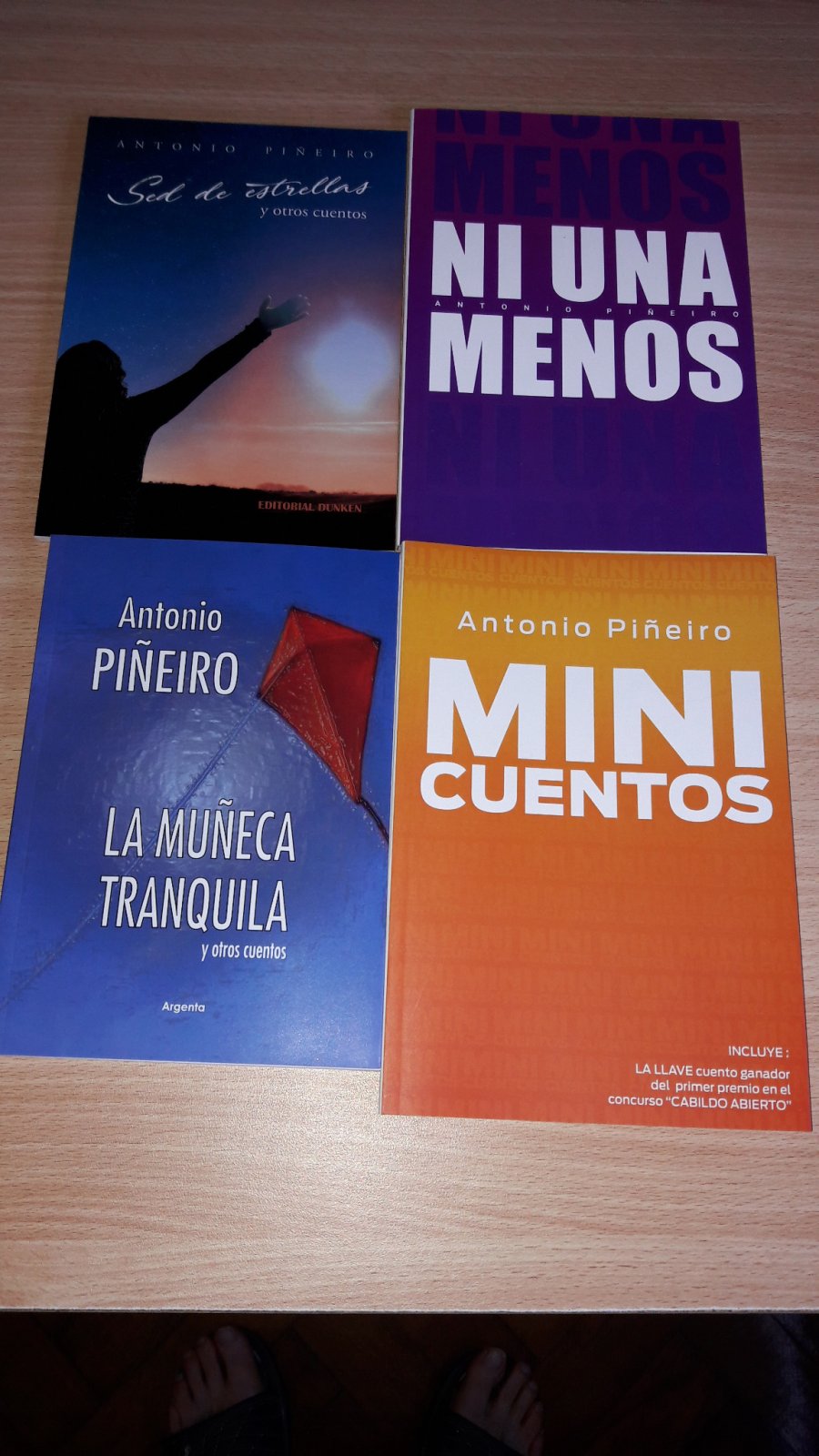 LIBROS. Imagen que resume las cuatro publicaciones del autor.