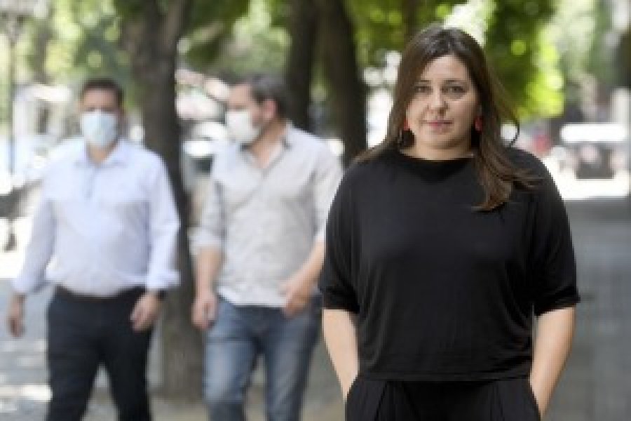 FOTO T&Eacute;LAM// DETR&Aacute;S DE LOS BARBIJOS. Testimonio de quienes como profesionales de la salud lucharon contra el Covid-19.