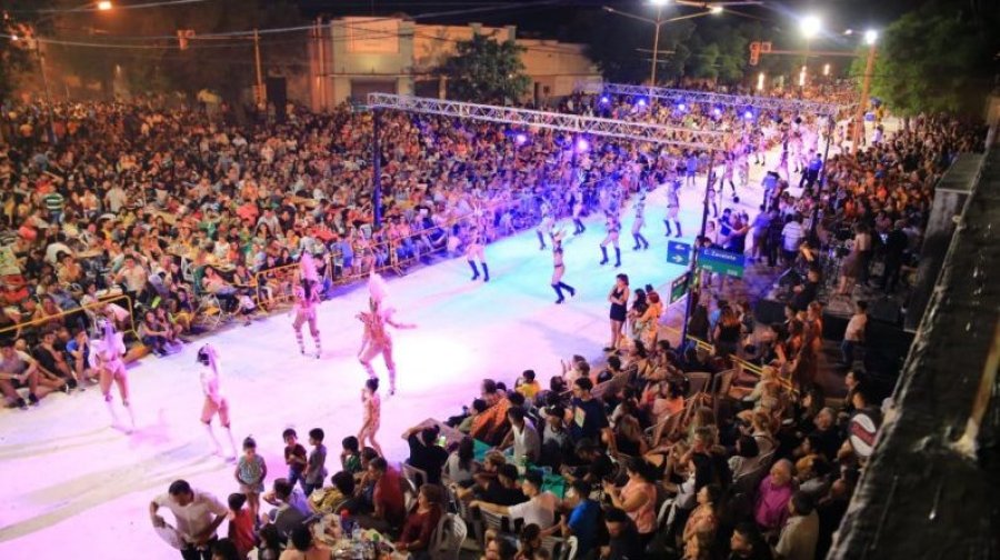 FOTO CERESDIARIO.COM// CARNAVALES. Impactante vista de realizaci&oacute;n anterior.
