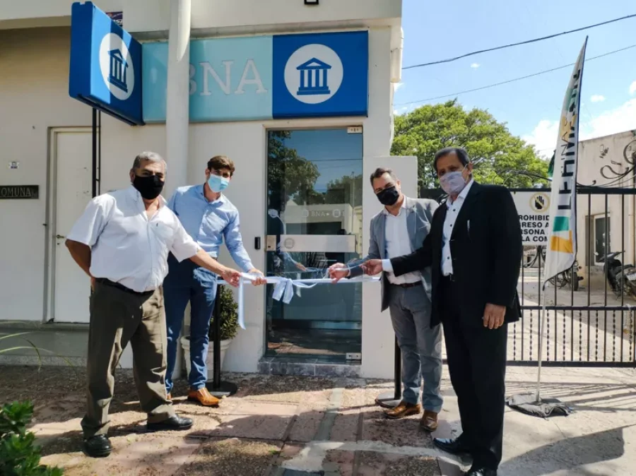 FOTO PRENSA COMUNA//
INAUGURACI&Oacute;N// Las autoridades durante la significativa ceremonia.