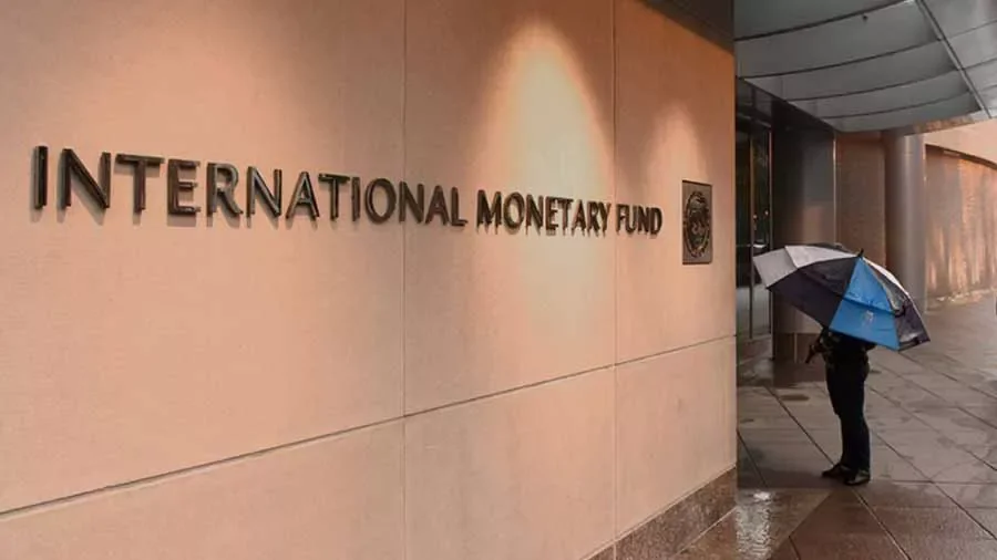 FOTO ARCHIVO
RELACI&Oacute;N T&Oacute;XICA. Argentina pag&oacute; el viernes US$ 365 millones por intereses al FMI.