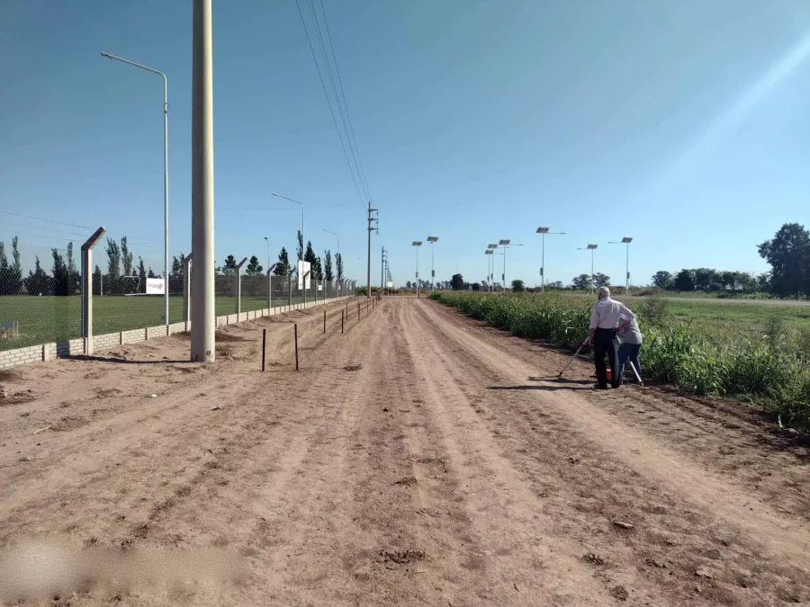 FOTO PRENSA MUNICIPALIDAD//
SUPERVISI&Oacute;N. El lunes Hugo Boscarol visit&oacute; las obras.