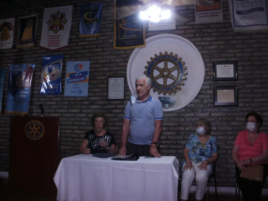 FOTO LA OPINION//
ACTO// Luis Negreira durante su mensaje.