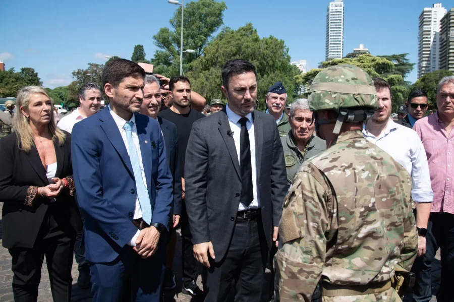 FOTO MIN. DE DEFENSA