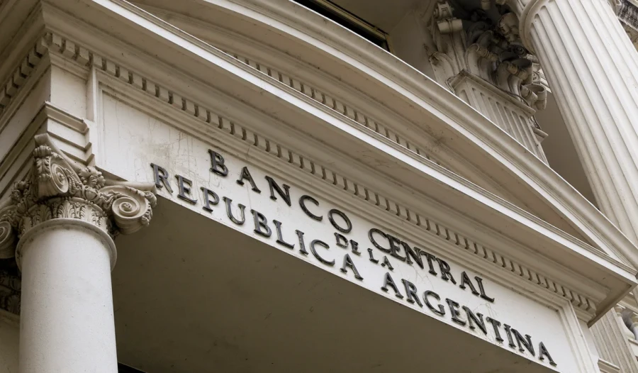 El BCRA volvi&oacute; a bajar la tasa.