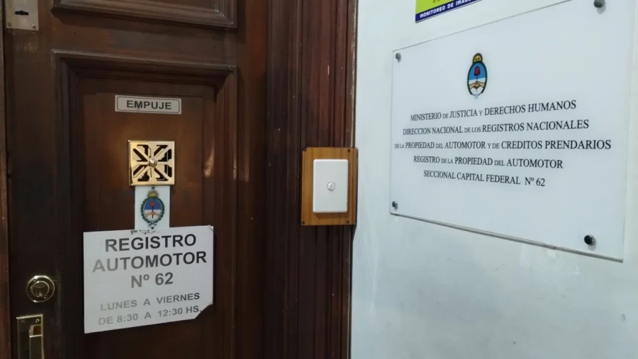 Cierra el 40% de los Registros del Automotor.