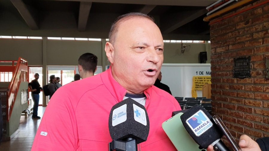 Roberto Oesquer traz&oacute; un oscuro cuadro de situaci&oacute;n para los trabajadores.