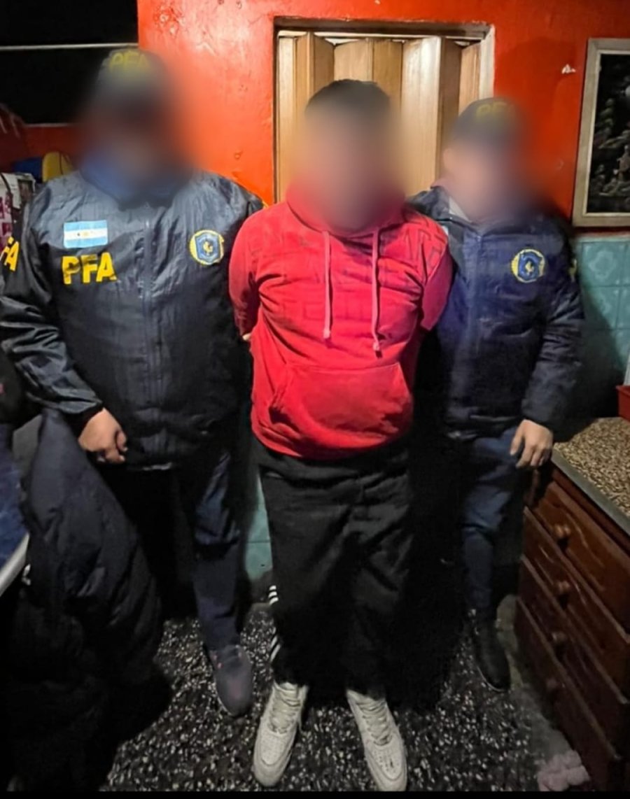 El detenido tiene 25 a&ntilde;os de edad.