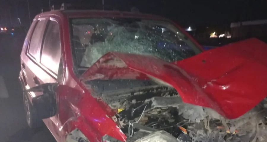 As&iacute; qued&oacute; el veh&iacute;culo que embisti&oacute; a los agentes.