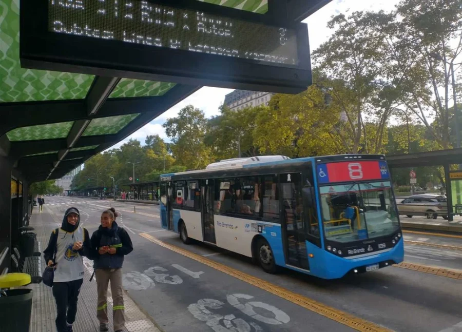 No habr&aacute; paro de transporte.