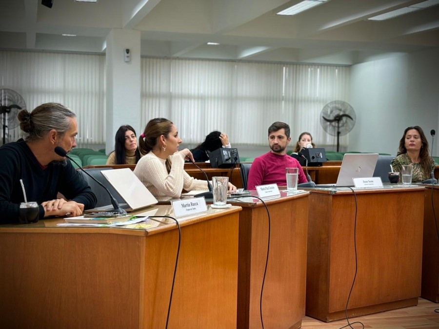 Dos proyectos del bloque opositor en marcha.
