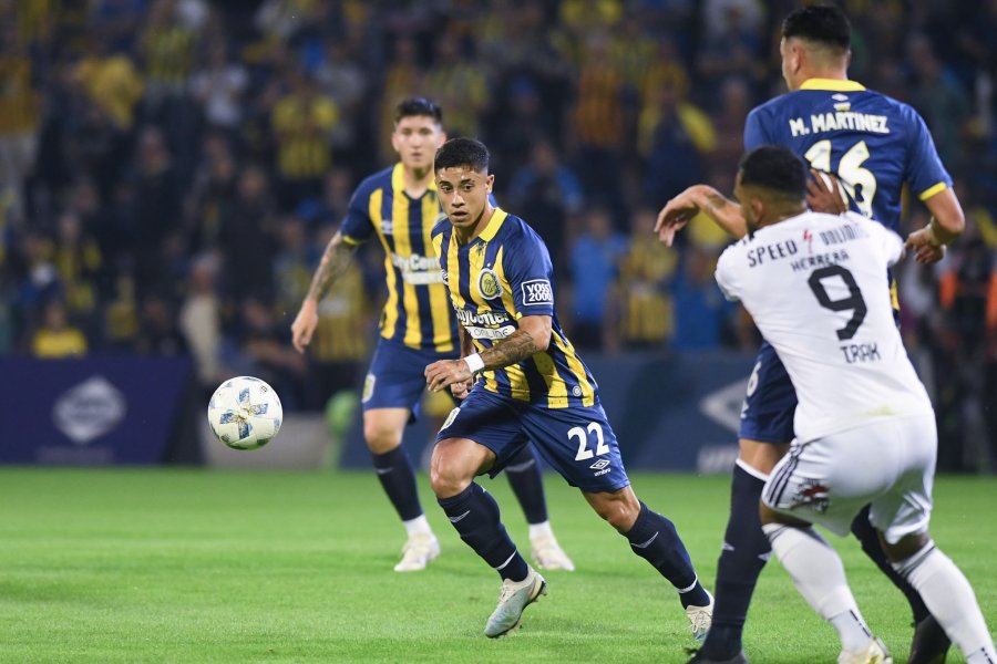 DUELO FUNDAMENTAL./ Va por los tres puntos.