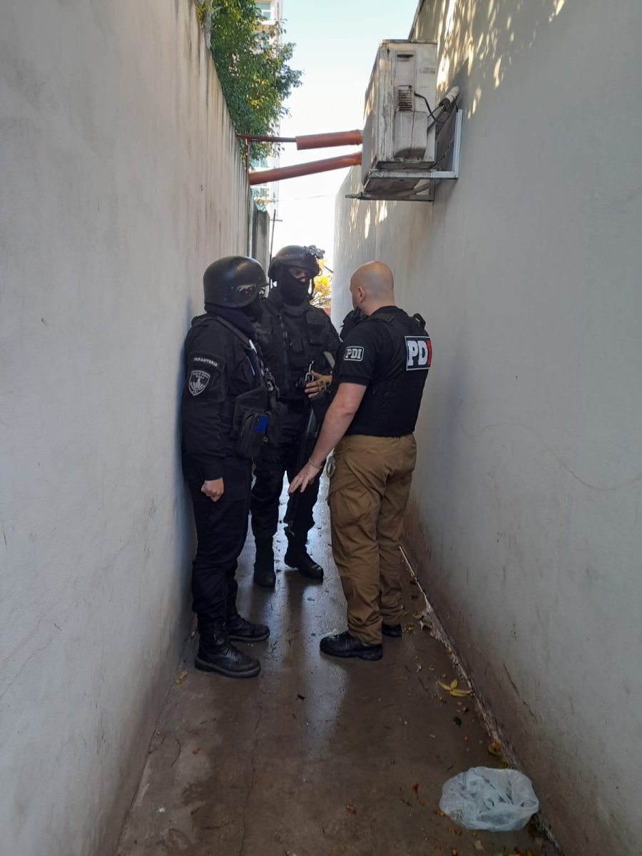 Trabajo policial en el lugar.