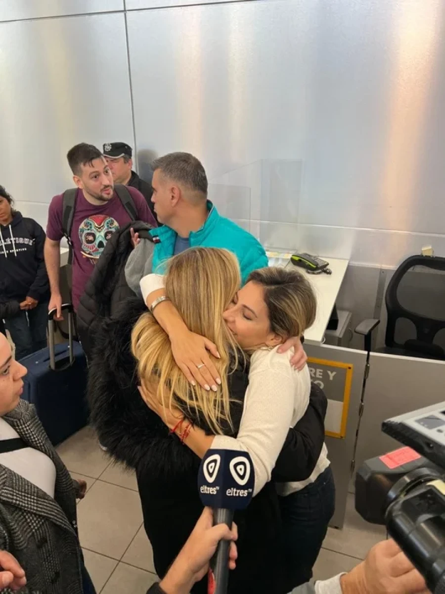 La funcionaria en su recorrido