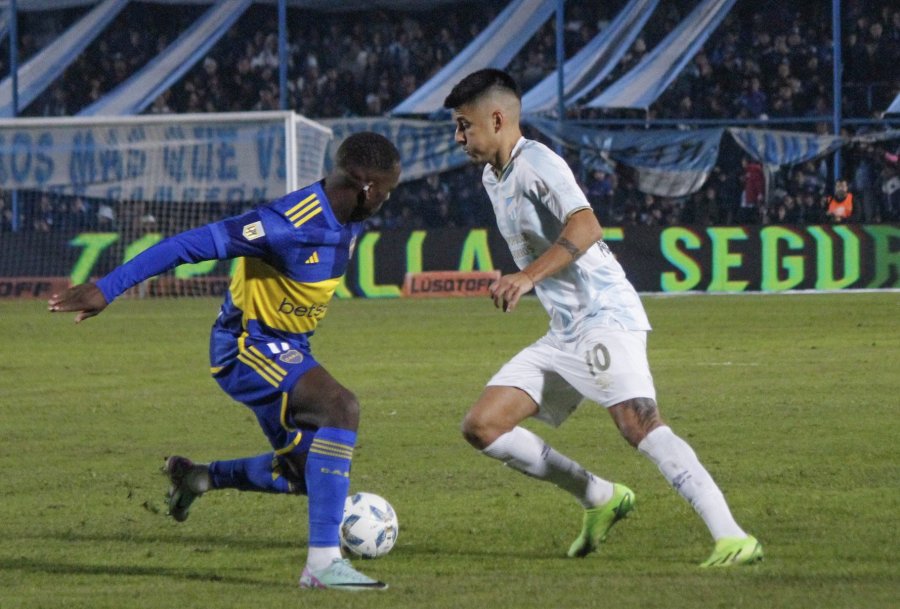 FUE DEL DECANO./ Se impuso ante su gente.