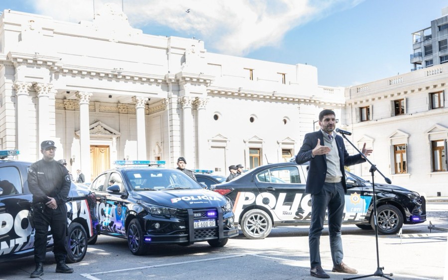 PULLARO. El gobernador destac&oacute; que &ldquo;se puede reconstruir el policiamiento en las grandes ciudades y se puede quebrar el delito&rdquo;.