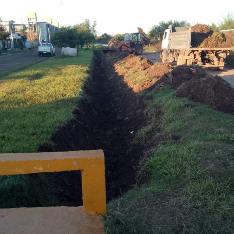 Obras de mantenimiento en cunetas.