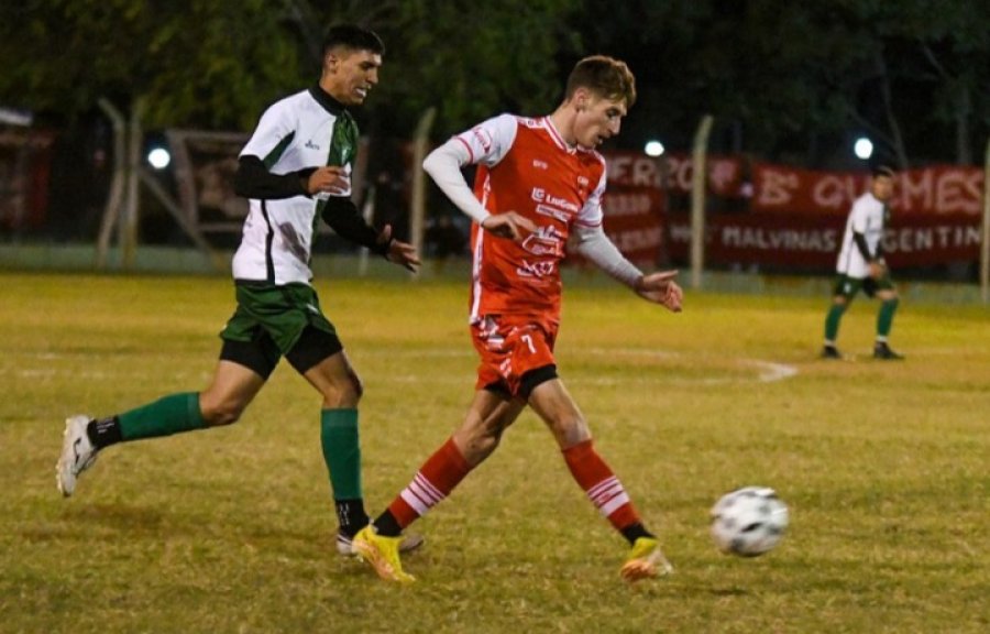 BUEN PUNTO./ Ferro empató pero estiró diferencias.
