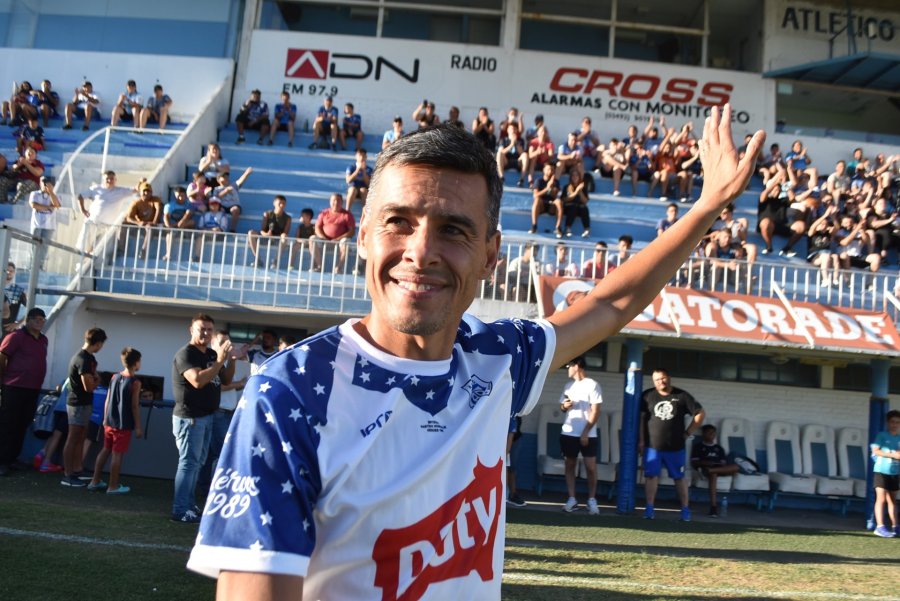 IVÁN JUÁREZ VUELVE A LA CREMA PARA SER EL DIRECTOR DEPORTIVO