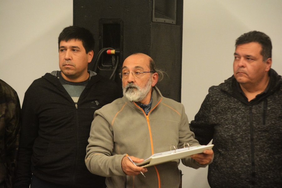 Rafael Barreiro y Carlos Álvarez presiden la nueva conducción de la Federación de Vecinales.