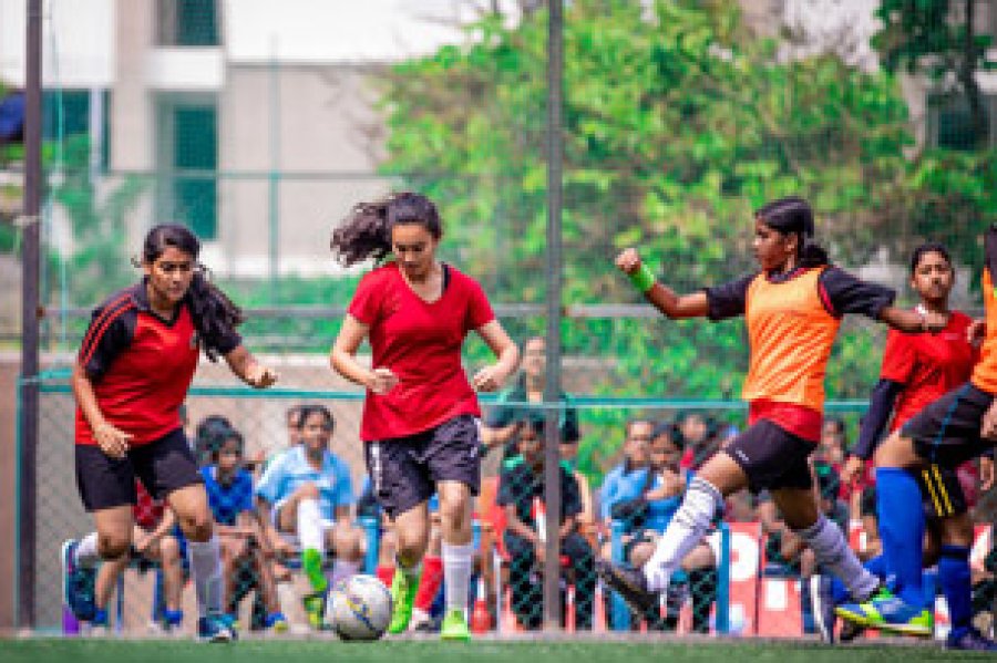 Se resalta la influencia del f&uacute;tbol en las ni&ntilde;as y en las mujeres.