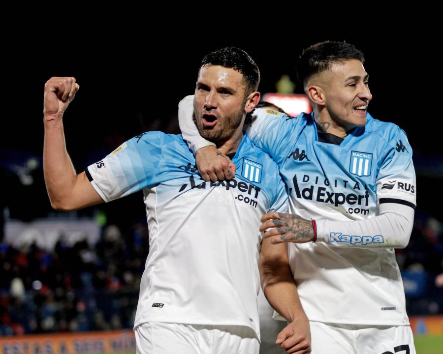 NO DEJO DUDAS./ La Academia goleó de visitante.