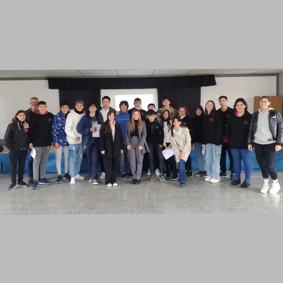 El grupo que particip&oacute; de la capacitaci&oacute;n.