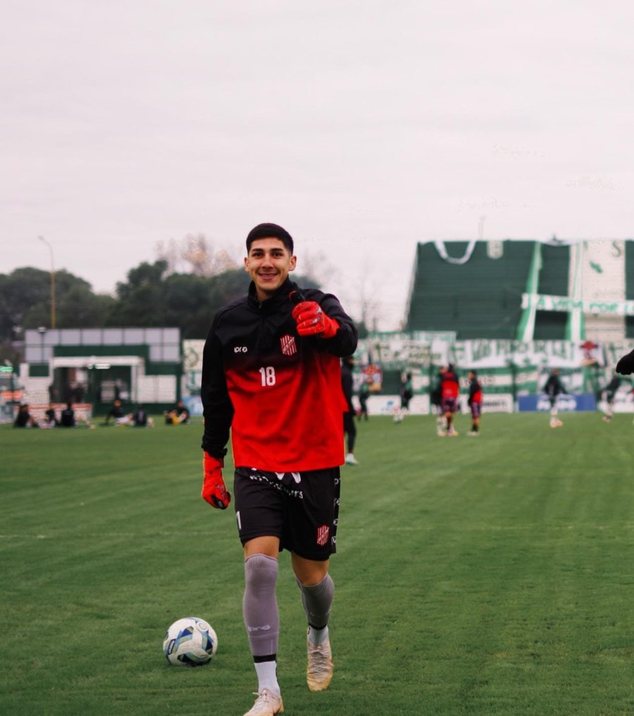 DE AYER./ Gómez, antes de disputar el encuentro donde fue reemplazado tras el primer tiempo.