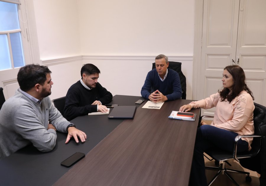 ENCUENTRO. El objetivo es difundir y sumar como proveedoras de la firma comercial a las pymes locales.