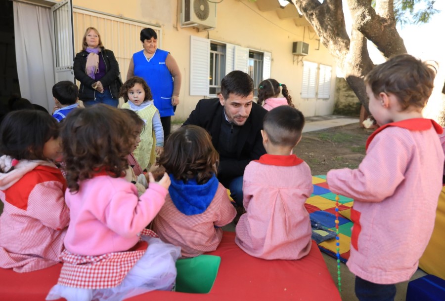 Leonardo Viotti presente en el Jard&iacute;n Municipal N&ordm; 2 &ldquo;Magdalena Bruno&rdquo;.
