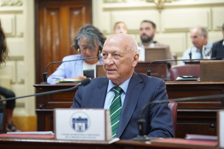 Antonio Bonfatti propone generar un marco legal para el desarrollo de los feed lot.