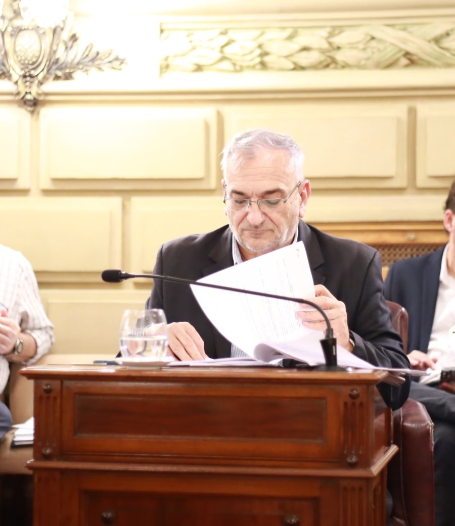 Alcides Calvo autor del proyecto aprobado por la C&aacute;mara Alta.