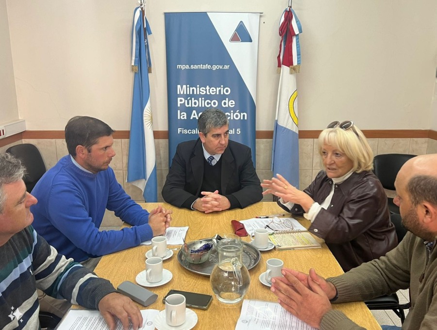 Estuvieron presentes Vottero y Miretti por el MPA; y por la Sociedad Rural Alassia, Bessone, Blatter y Albrecht.