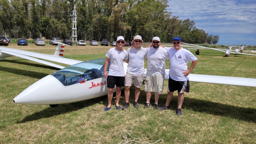 EQUIPO NACIONAL AMERICA - CLUB PLANEADORES RAFAELA