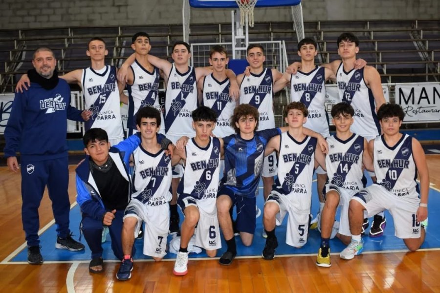 DOS TRIUNFOS./ Otro buen domingo del U15 de BH.