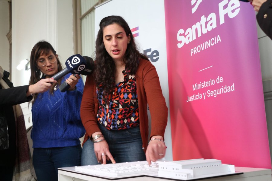 LUCIA MASNERI. La secretaria de Asuntos Penales del Ministerio de Justicia y Seguridad brind&oacute; precisiones.