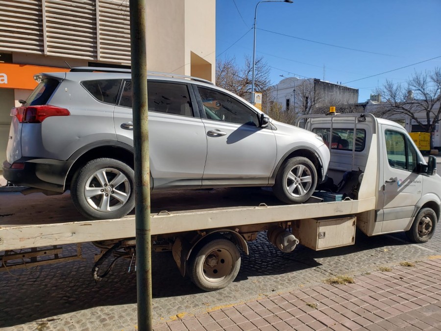 La camioneta no estaba habilitada para circular y fue retenida.