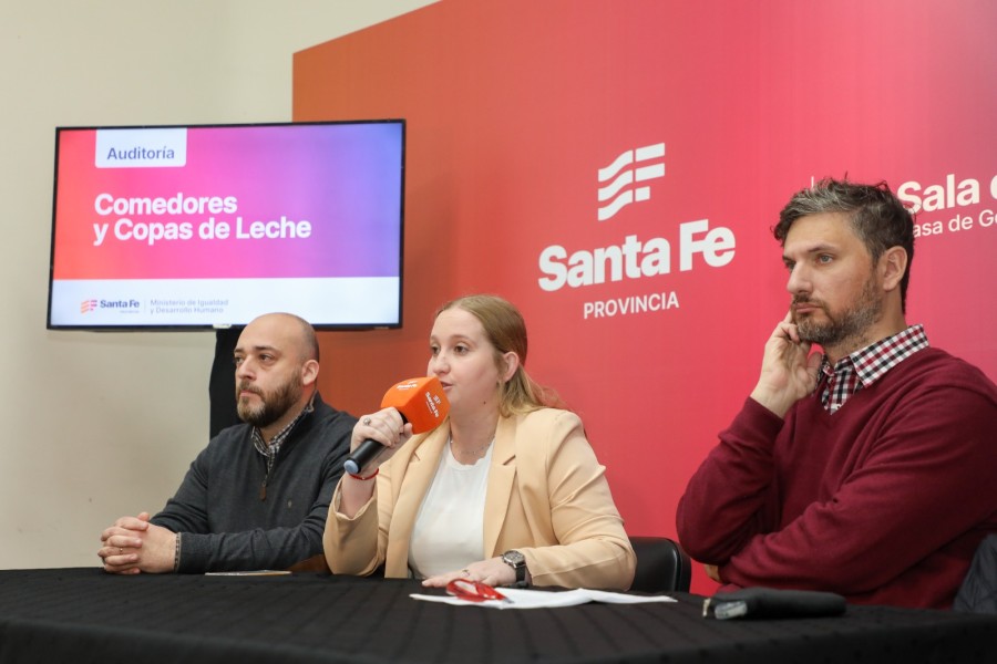 La ministra de Igualdad y Desarrollo Humano brind&oacute; detalles en la conferencia.