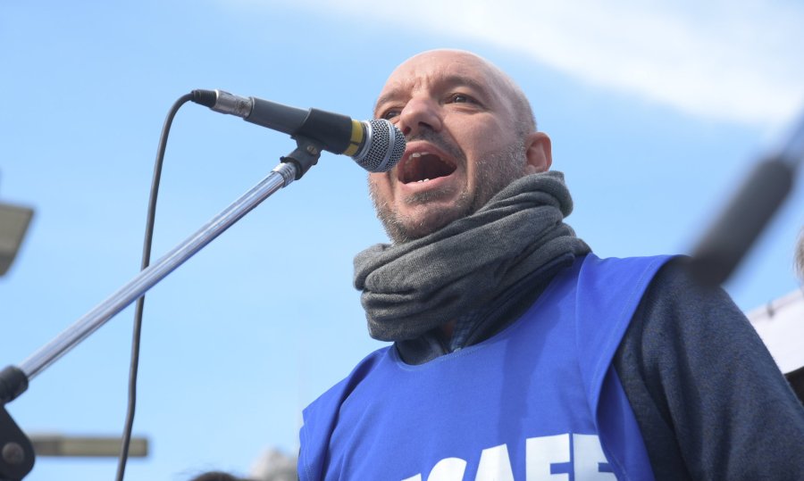 RODRIGO ALONSO. El secretario general de Amsaf&eacute; afirm&oacute; que miles de trabajadores de la educaci&oacute;n reclaman que se les devuelva lo descontado.