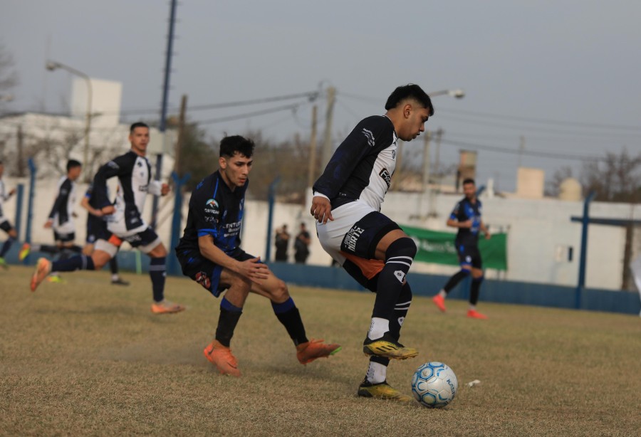 DE VISITANTE./ Peñarol logró un buen triunfo.