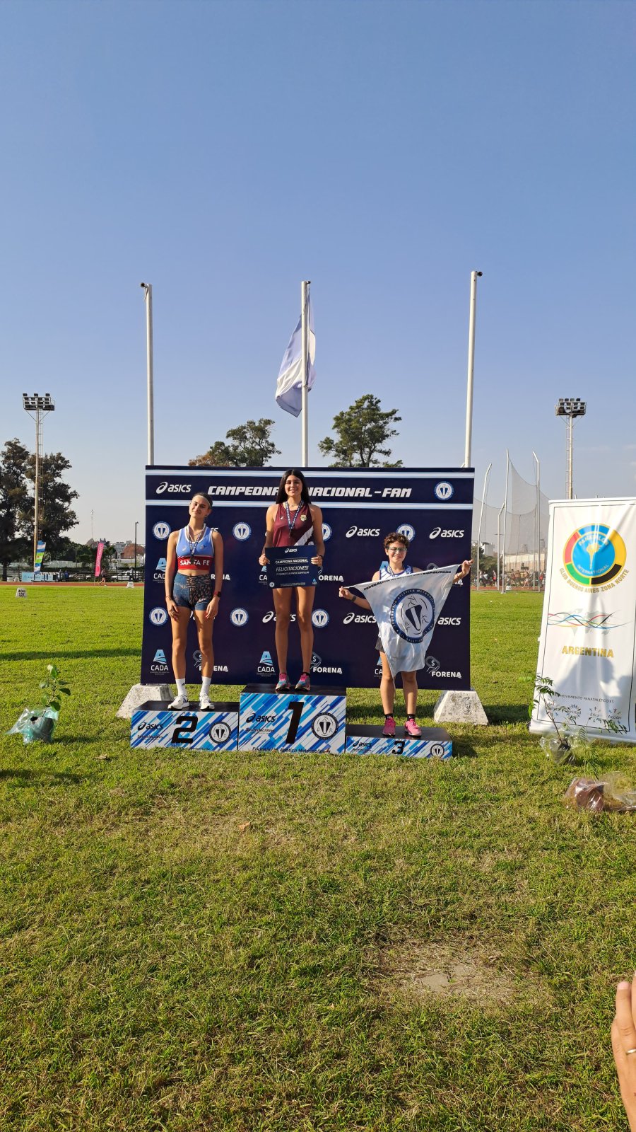 MAGALI ALLASSIA./ También medalla plateada.