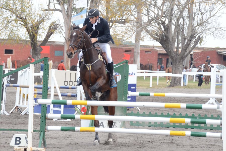 GRAN ESPECTACULO./ El fin de semana se disfrutó en el Hípico.