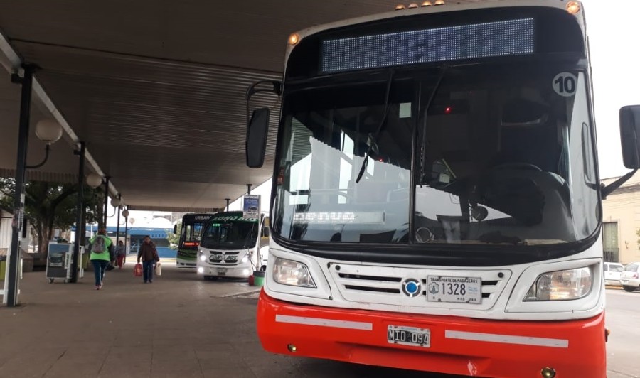 MAS CAROS. Autorizaron un aumento del 35,35 % en el transporte interurbano en Santa Fe a partir de ma&ntilde;ana.