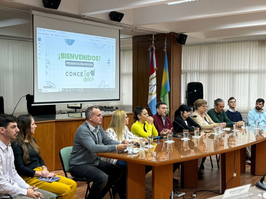 Presentación de Concejo Joven 2024.