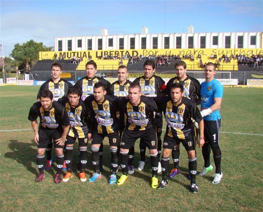 EQUIPO DE 2013./ Libertad hizo una gran campaña ese año y Sand fue determinante.